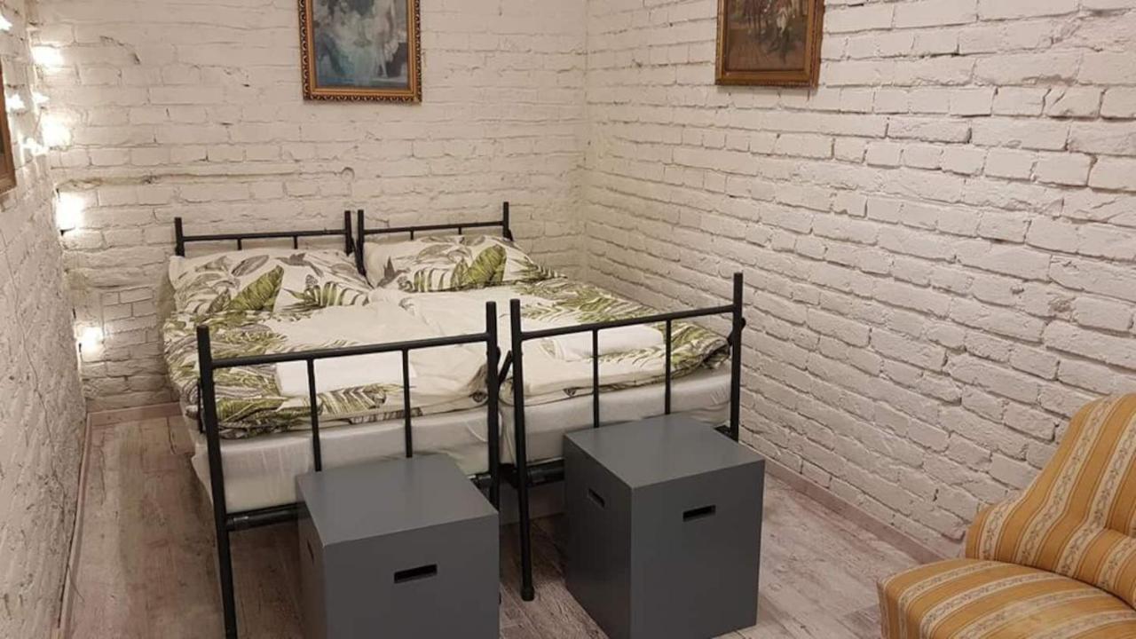Wolf Apartment With Terrace By Nw Budapeszt Zewnętrze zdjęcie